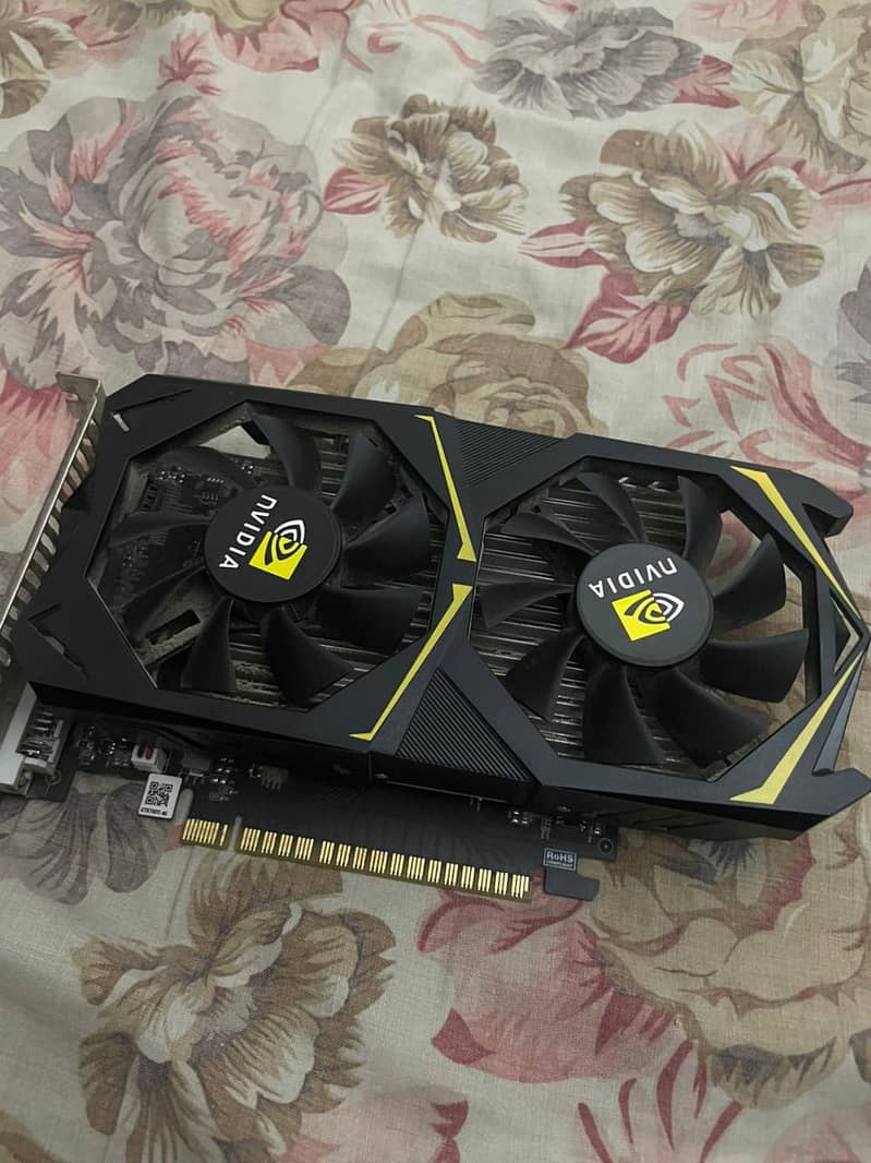 Nvidia GTX 750 TI DDR5 4 GB vram 2