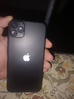 iPhone XR convert to 11 pro battery health 88 10 out of 10