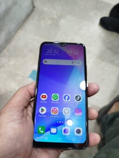 Vivo y17 8+256 for sale with complete box