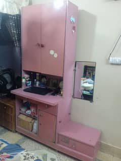 Want to sell my mini wadrobe