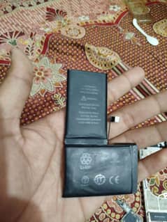 iPhone x aise hie pra hai jis KO chiyay ho rabta kry