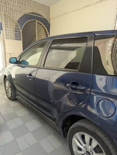 Toyota IST 2005