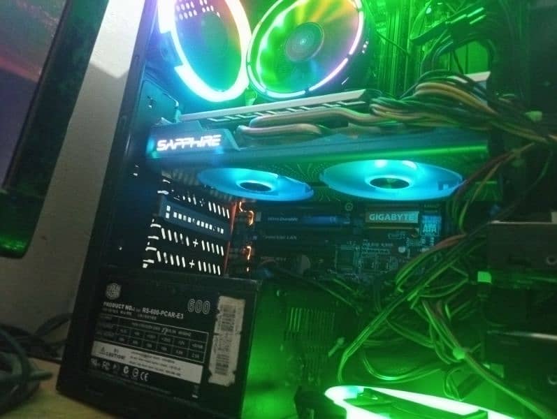 AMD RX 590 8Gb Sapphire Nitro Plus Ddr 5 256bit 13