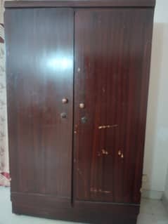 2 door almari for Urgent sale