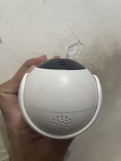 One time used charger khud lena huga app k sath connect kar k chalta