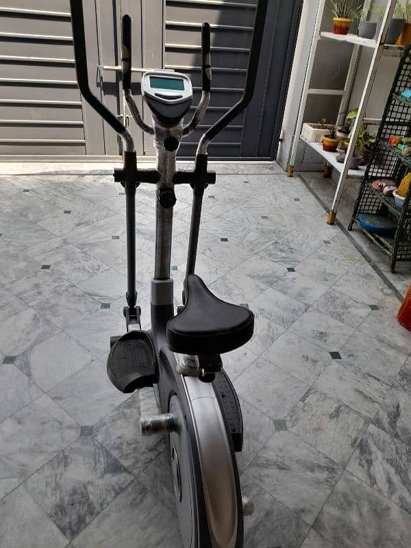 Elliptical Air bike Exercise Cycle Gym Fitness Cross Trainer Machine 2