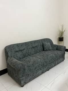 Sofa and sofa chairs (used)