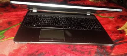 Hp laptop core i3 2nd generation 10/9