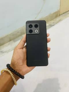 selling one plus 10 pro