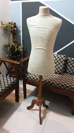 mannequin and dummies
