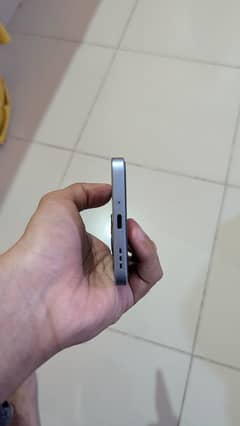 Oppo Reno 11f  8/256 10.9. 9 condition