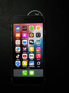 Iphone SE 2020 , 64gb , white color PTA Block
