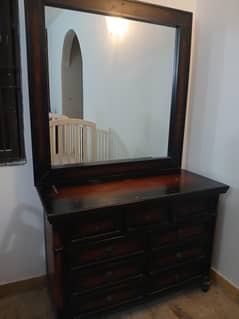 dressing table
