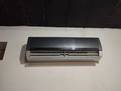 GREE invertor 1.5 ton AC