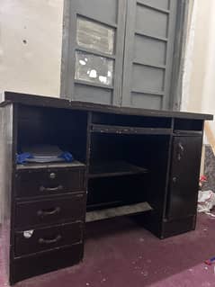 Office table for sale