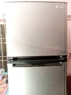 orient fridge X . large size ok condition
