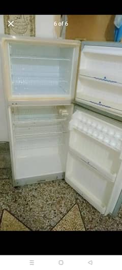 Dawlance Fridge 8 Cubic