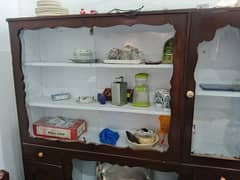 Showcase and Dressing