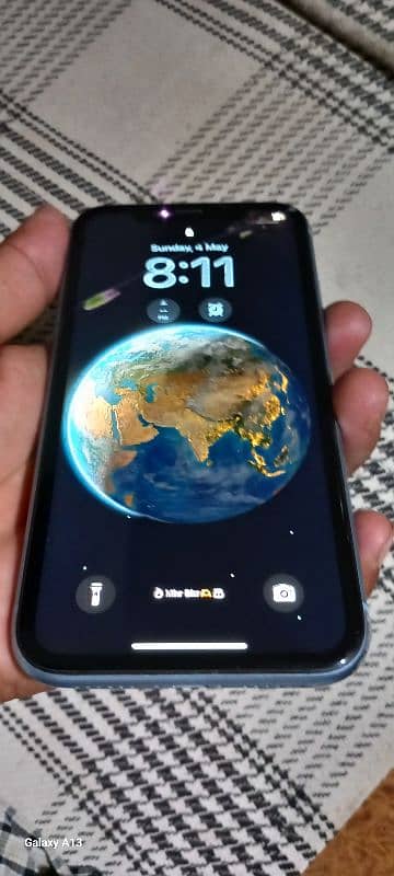 Iphone XR NoN PTA 64 Gb battery 76 and Remove able DOT in Display 3
