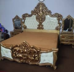 King bed with side tables