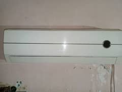 gree 1.5 ton split ac Non inverter