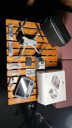DJI