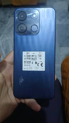 itel a2662lm with box and original charger