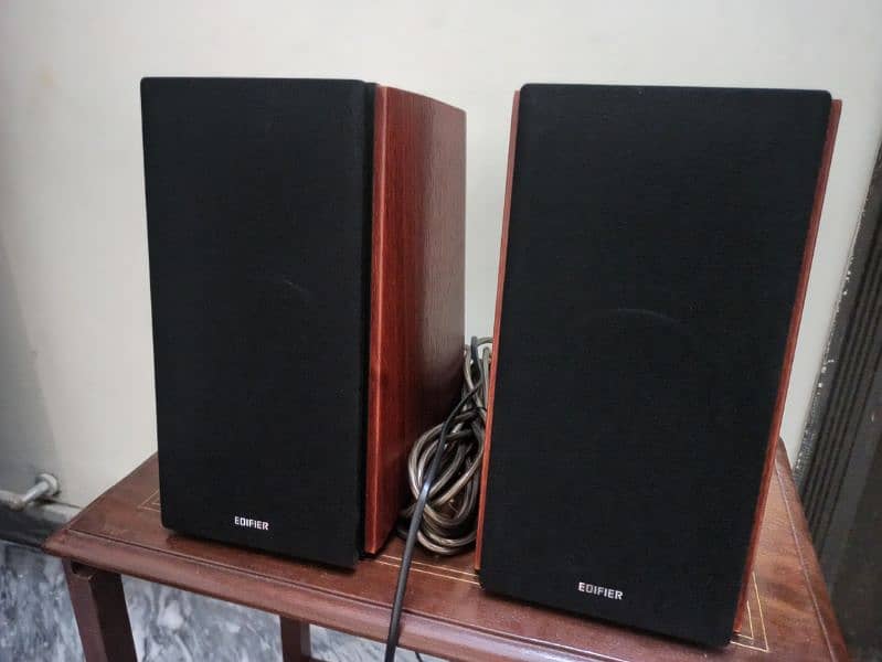 edifier 2000 db 3