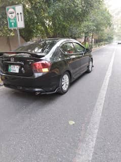 Honda city 1.5 aspire ivtec black colour