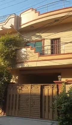 5 MARLA DOUBLE STORY USED HOUSE FOR SALE NEAR EMPORIUM MALL J 3 BLOCK