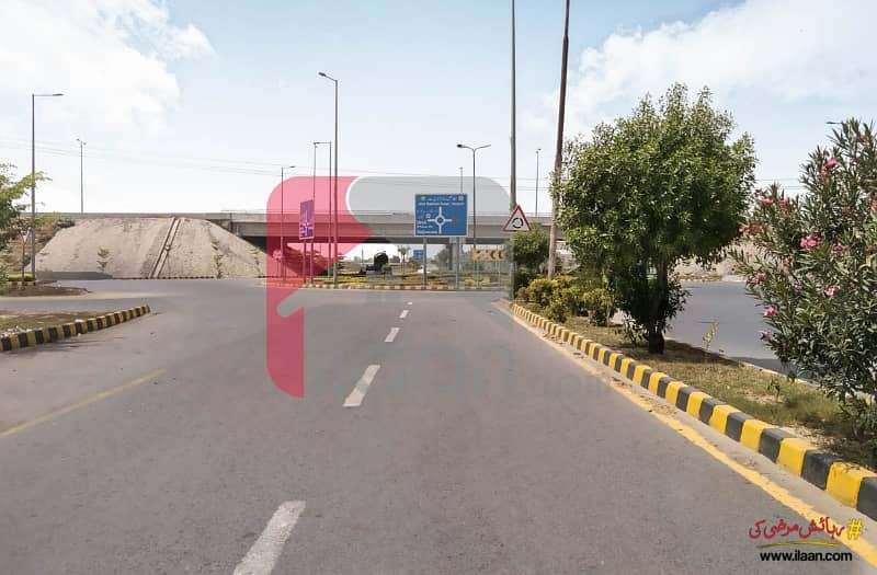 10Marla Good Location Plot At G Block For Sale 3