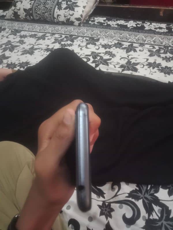 Touch tota howa finger print working sims working only touch broken 4