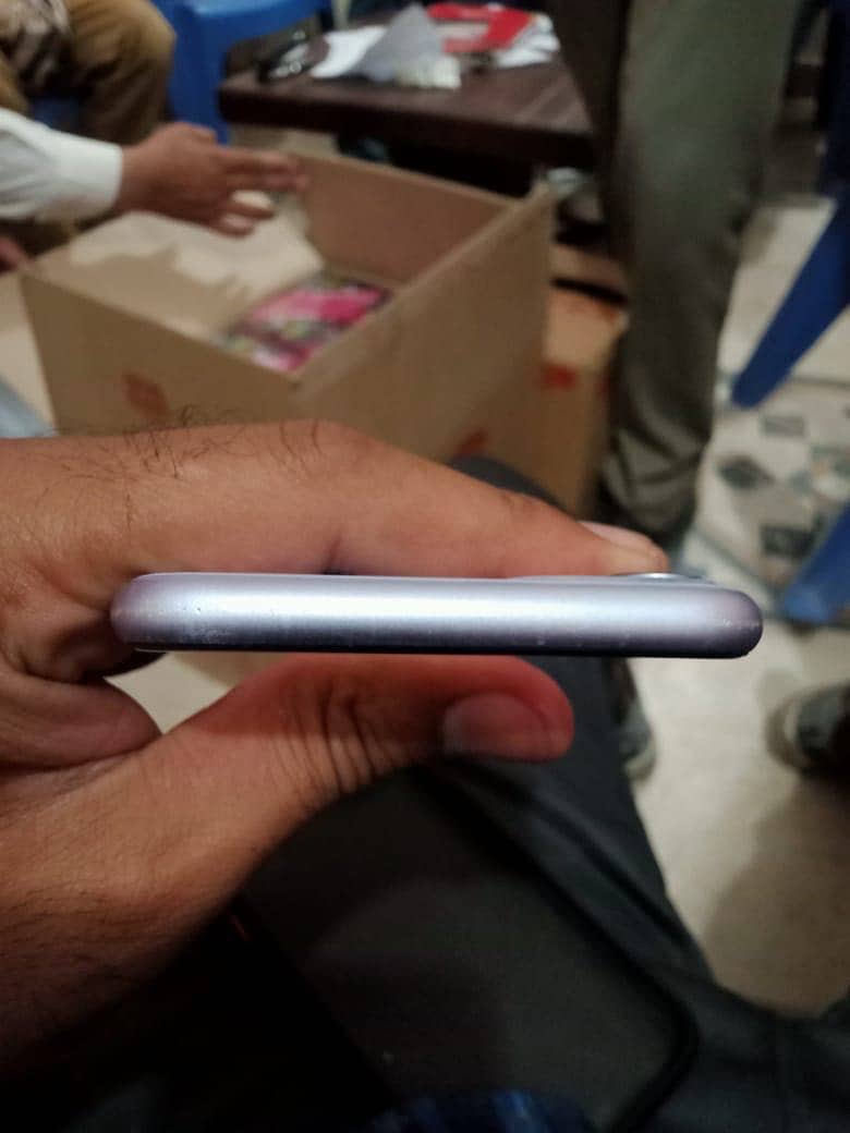 Iphone 11 128gb non pta factory unlock read add 4