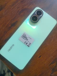 realme