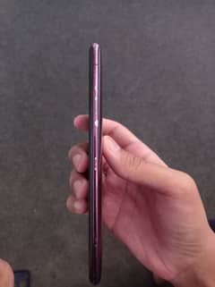 Sony Xz3 (urgent sale , aur kam nahi ho ga  )
