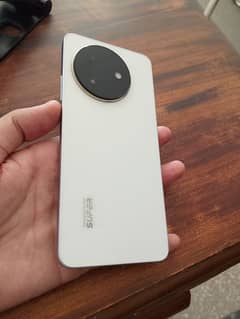 itel s24 8/128Gb with warranty