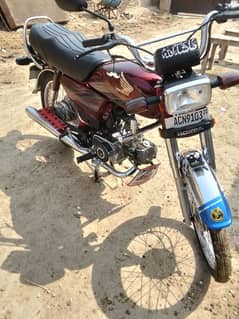 Honda 70cc bike argent for sale Ali hussnain 03286545155