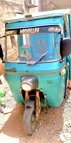 6 sitter riksha shams power