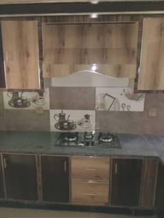 3 MARLA UPPER PORTION LIKE NEW