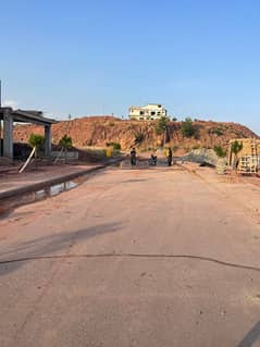 DEAD END CORNER/EXTRALAND /HEIGHTED 10M PLOT AVAILABLE FOR SALE