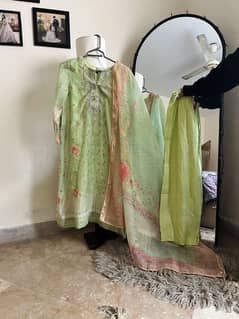 Almirah 4 piece dress
