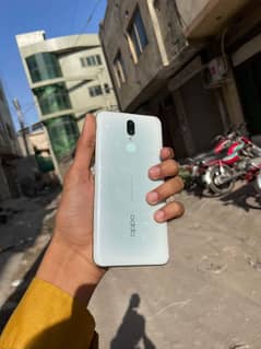 Oppo F11