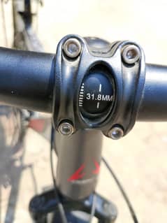 Gear wali cycle ha Only 2 moonth used Caspian company
