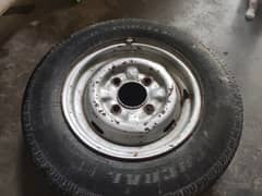 tire with rims mukabal
