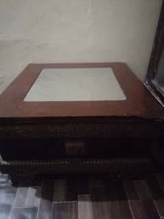 Center Table With Mirror