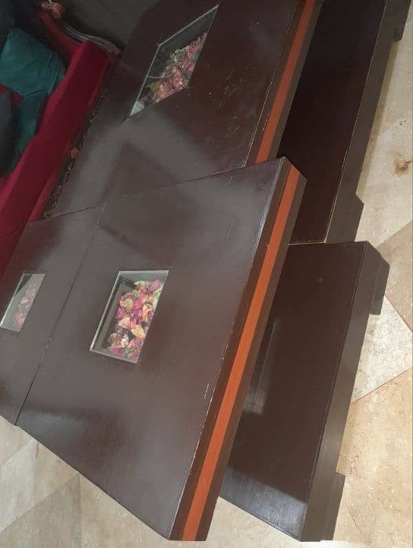 Set of center tables 2