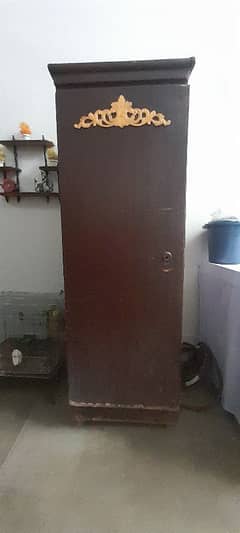 wardrobe