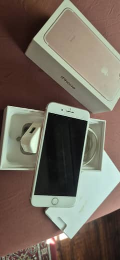 Apple iPhone 7 Plus 256 GB, unopened original condition self used.