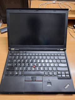 Lenovo x230 | i5 3rd gen 6GB 120 SSD