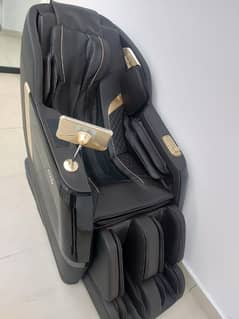 Relaxing chair of Zero company 2 days used only